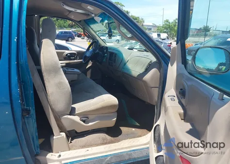 2000 Ford F-150 Lariat/Xl/Xlt from USA, damaged, VIN 2FTRX07LXYCA16892